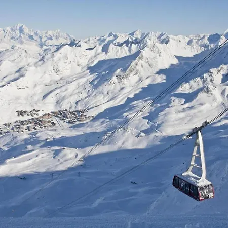 Апартаменты Savoyard Style Alpine Retreat
